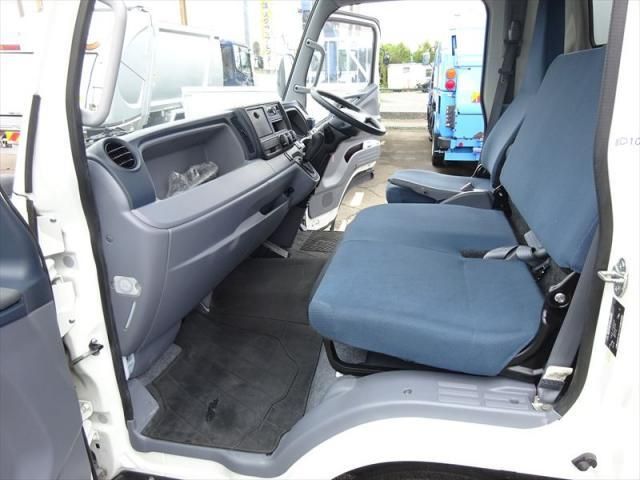 Mitsubishi CANTER 2016-03 7199497-26