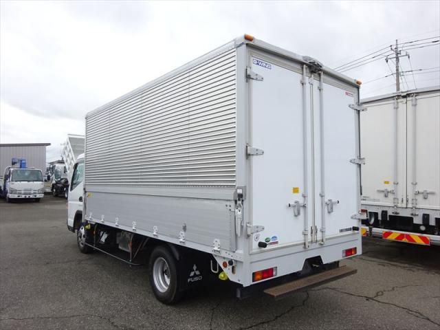 Mitsubishi CANTER 2016-03 7199497-3