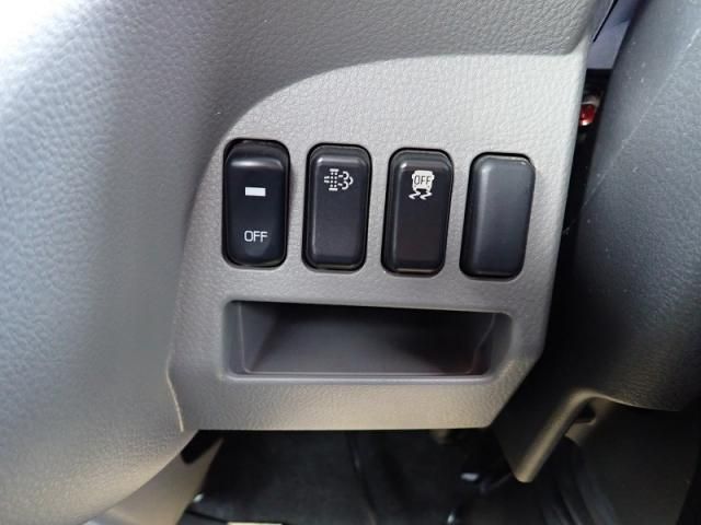 Mitsubishi CANTER 2020-03 7199509-14