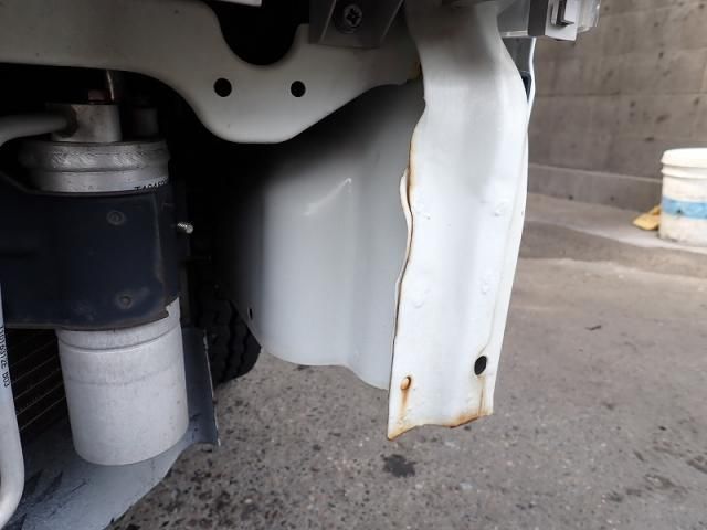 Mitsubishi CANTER 2020-03 7199509-24