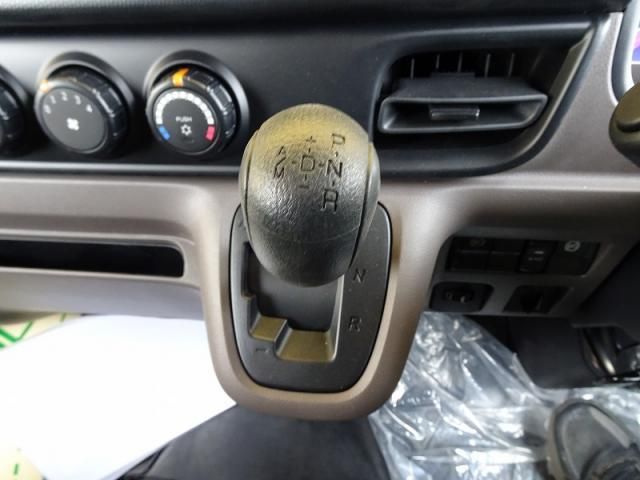 Mitsubishi CANTER 2026-02 7199487-23