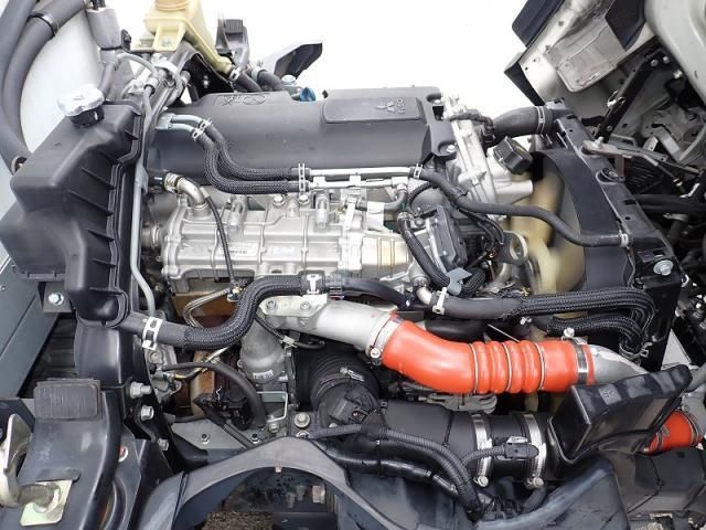 Mitsubishi CANTER 2018-02 7199510-24