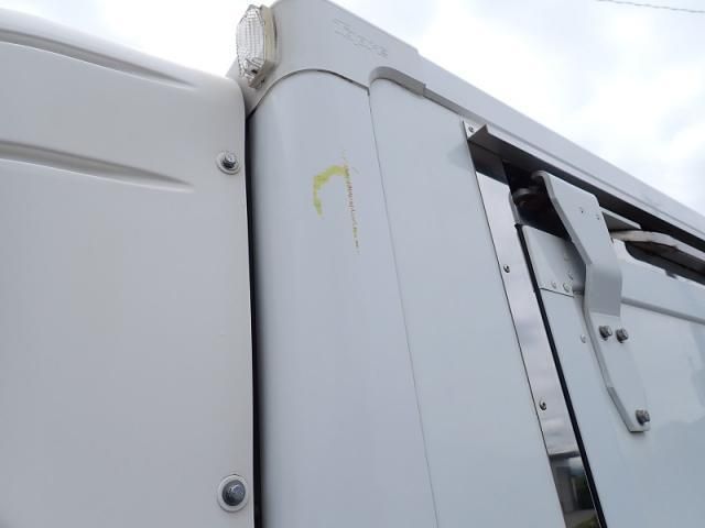 Mitsubishi CANTER 2018-02 7199510-25