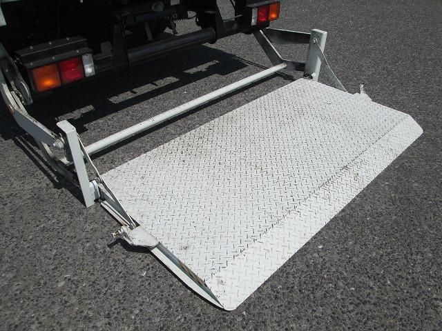 Mitsubishi CANTER 2010-04 7199511-12