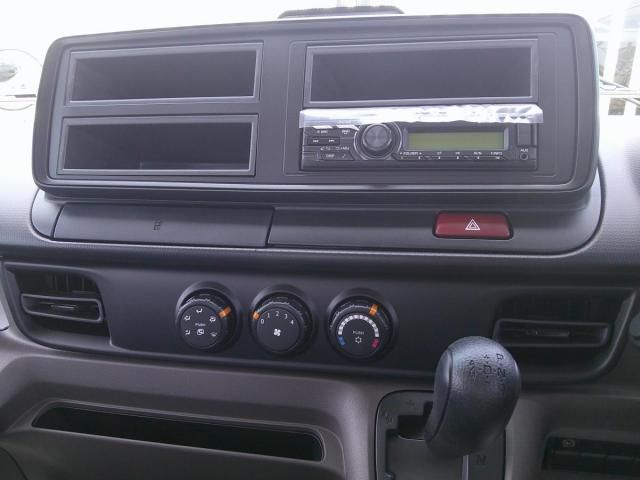 Mitsubishi CANTER 2025-12 7199495-13