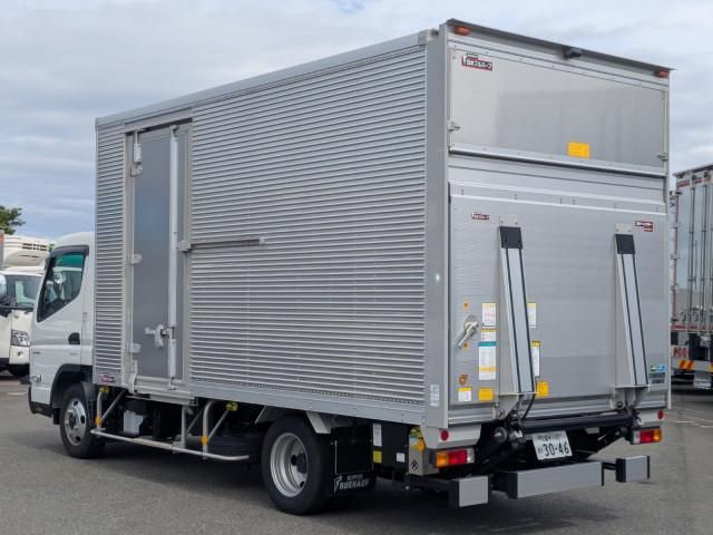 Mitsubishi CANTER 2025-10 7199461-3