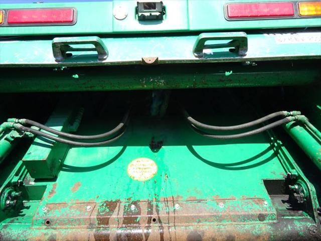 Mitsubishi CANTER 2013-04 7199504-14