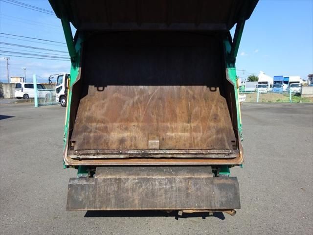 Mitsubishi CANTER 2013-04 7199504-19