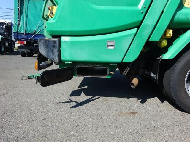 Mitsubishi CANTER 2013-04 7199504-24