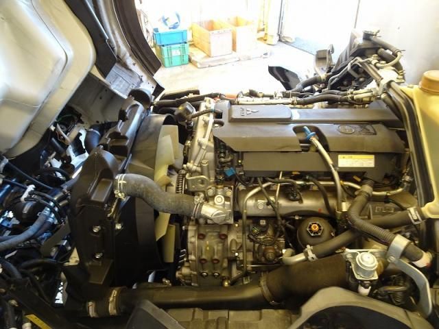Mitsubishi CANTER 2022-02 7199498-13