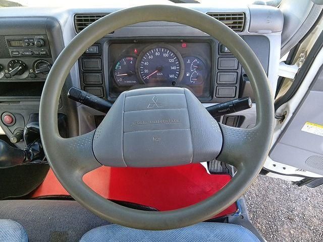 Mitsubishi CANTER 2004-05 7199512-18