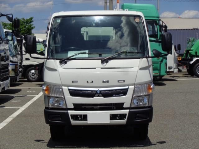 Mitsubishi CANTER 2017-01 7199494-2