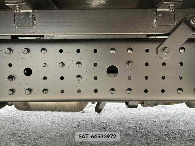 Mitsubishi CANTER 2013-03 7215739-26