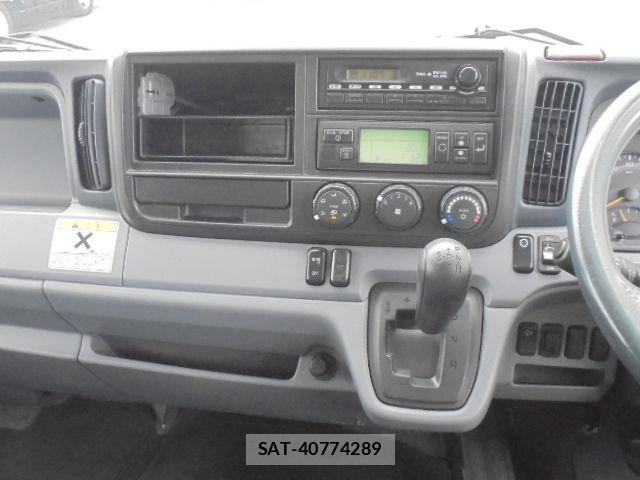 Mitsubishi CANTER 2014-11 7215740-9