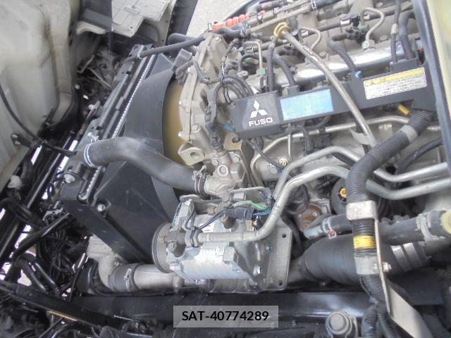 Mitsubishi CANTER 2014-11 7215740-14