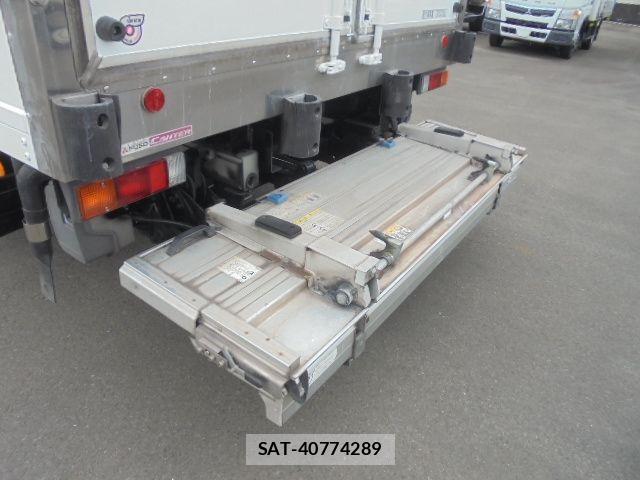 Mitsubishi CANTER 2014-11 7215740-21