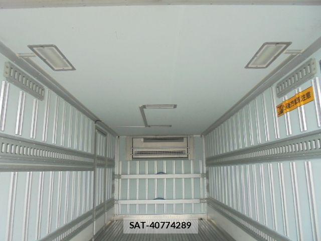 Mitsubishi CANTER 2014-11 7215740-28