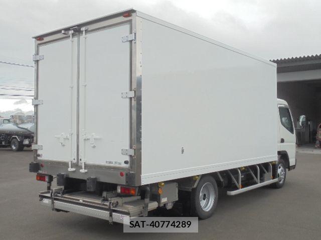 Mitsubishi CANTER 2014-11 7215740-2