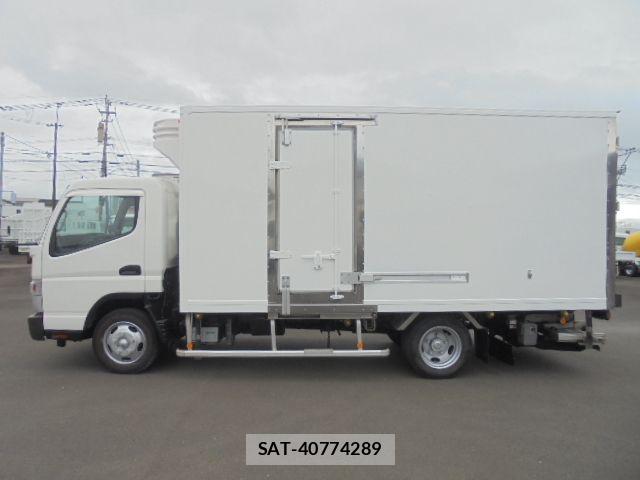 Mitsubishi CANTER 2014-11 7215740-3