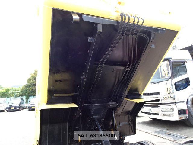 Mitsubishi CANTER 2014-11 7215736-11