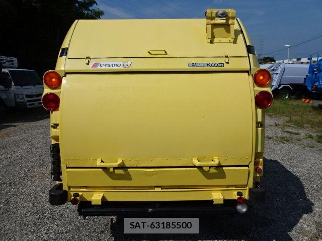 Mitsubishi CANTER 2014-11 7215736-3
