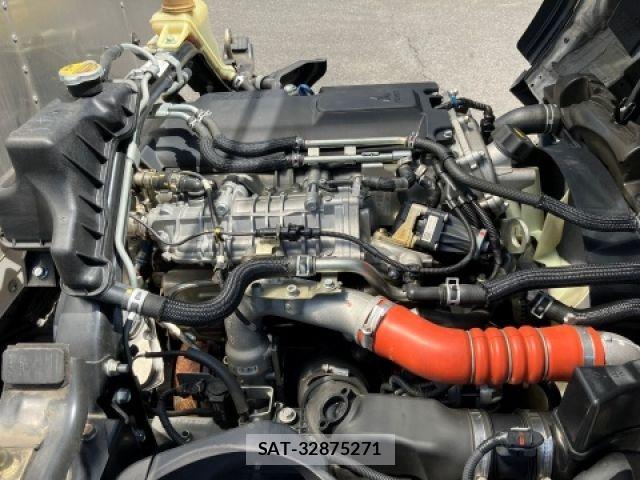 Mitsubishi CANTER 2022-02 7215769-11