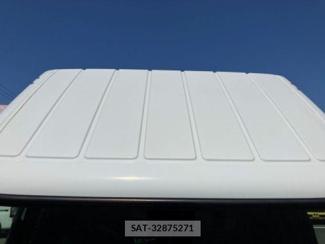Mitsubishi CANTER 2022-02 7215769-13