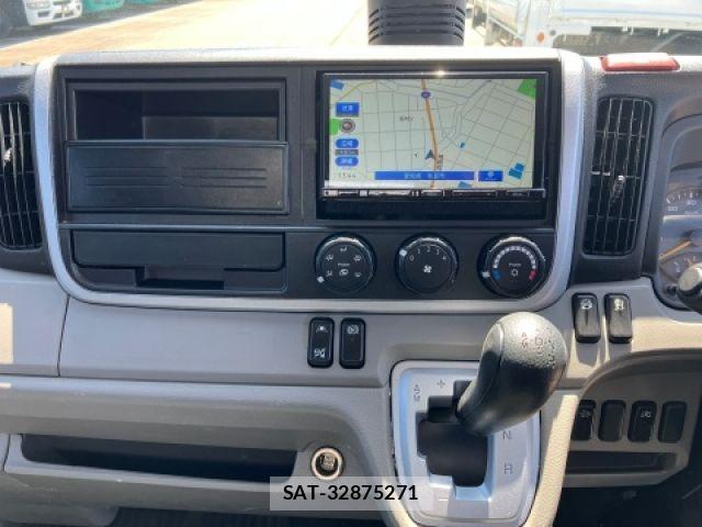 Mitsubishi CANTER 2022-02 7215769-16