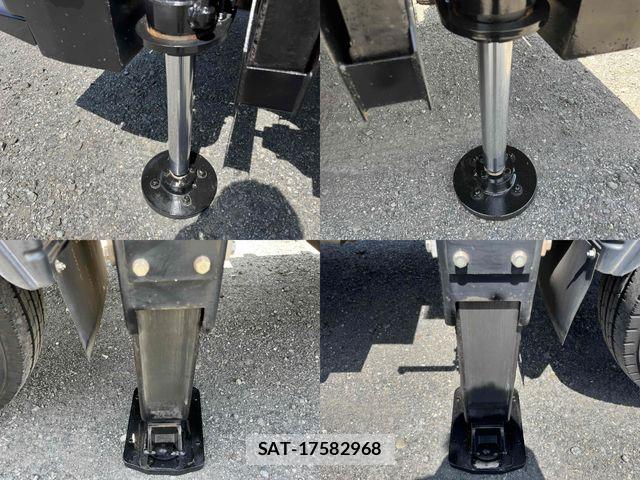 Mitsubishi CANTER 2018-01 7215760-16