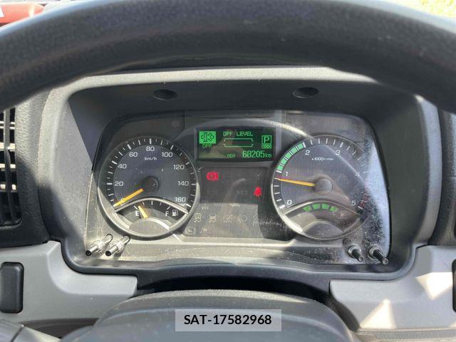 Mitsubishi CANTER 2018-01 7215760-19