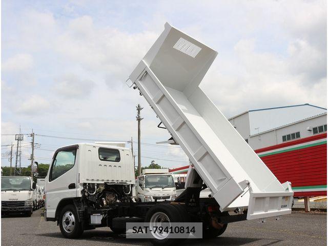 Mitsubishi CANTER 2016-06 7215742-17