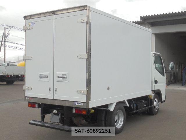 Mitsubishi CANTER 2017-08 7215749-2