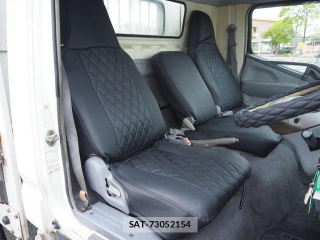 Mitsubishi CANTER 2004-11 7215734-19