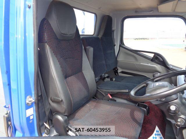 Mitsubishi CANTER 2016-11 7215737-10
