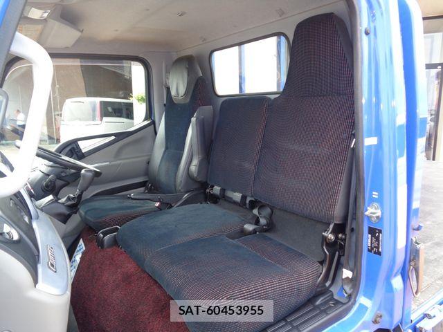 Mitsubishi CANTER 2016-11 7215737-11