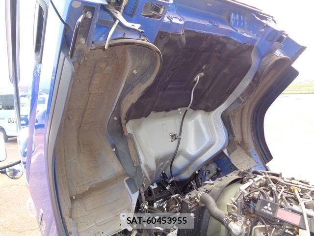 Mitsubishi CANTER 2016-11 7215737-25