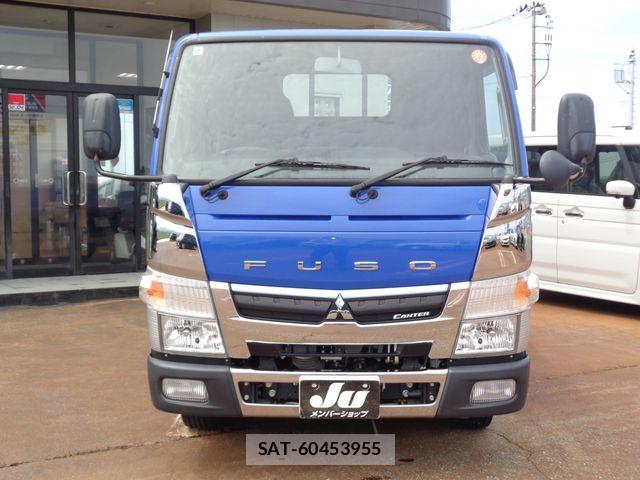 Mitsubishi CANTER 2016-11 7215737-3