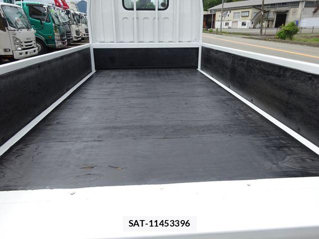 Mitsubishi CANTER 2005-04 7215733-10