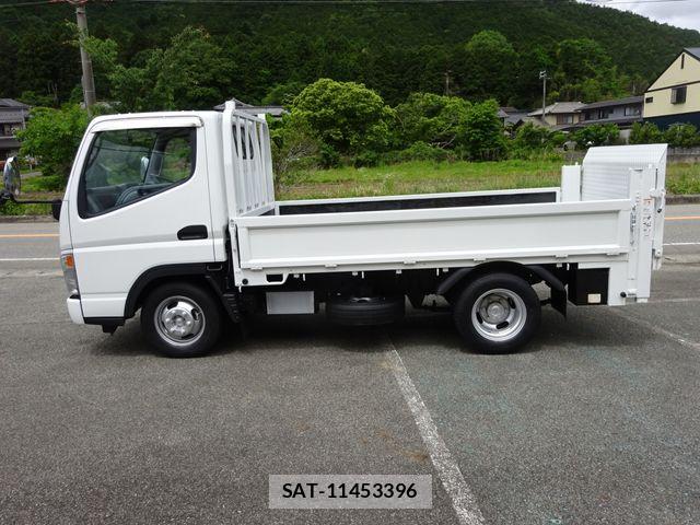 Mitsubishi CANTER 2005-04 7215733-7