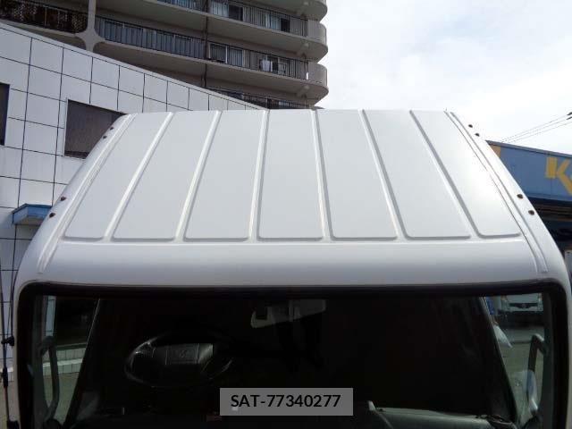 Mitsubishi CANTER 2017-04 7215745-20