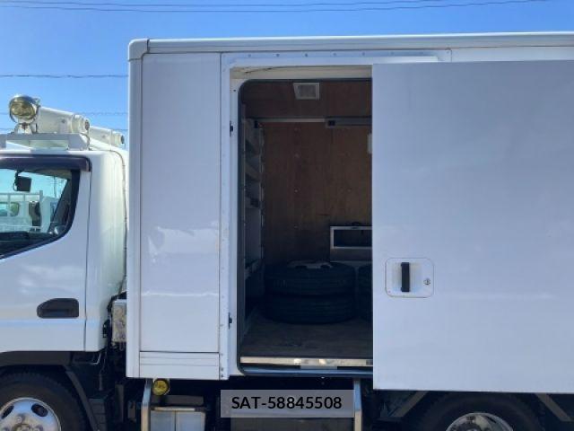 Mitsubishi CANTER 2016-03 7215738-13