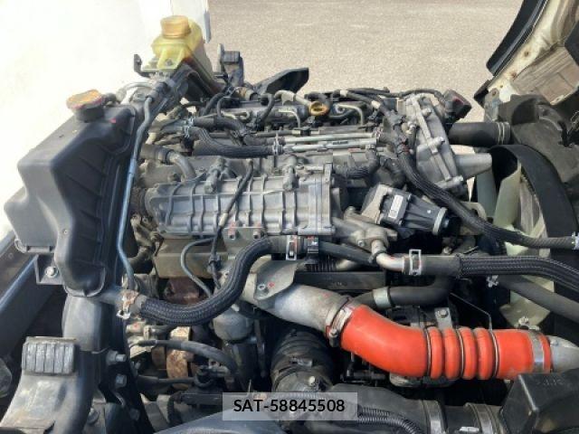 Mitsubishi CANTER 2016-03 7215738-17