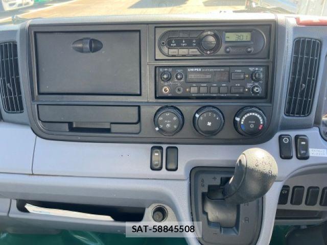 Mitsubishi CANTER 2016-03 7215738-20