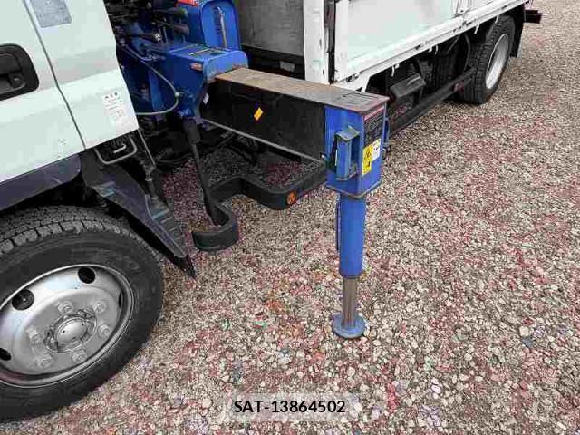 Mitsubishi CANTER 2014-06 7250011-17
