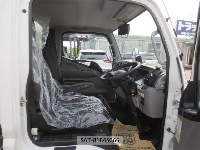 Mitsubishi CANTER 2020-12 7250023-11