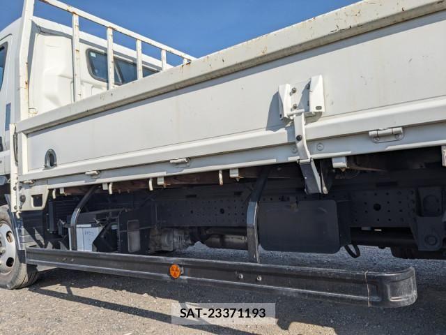 Mitsubishi CANTER 2017-10 7250029-23