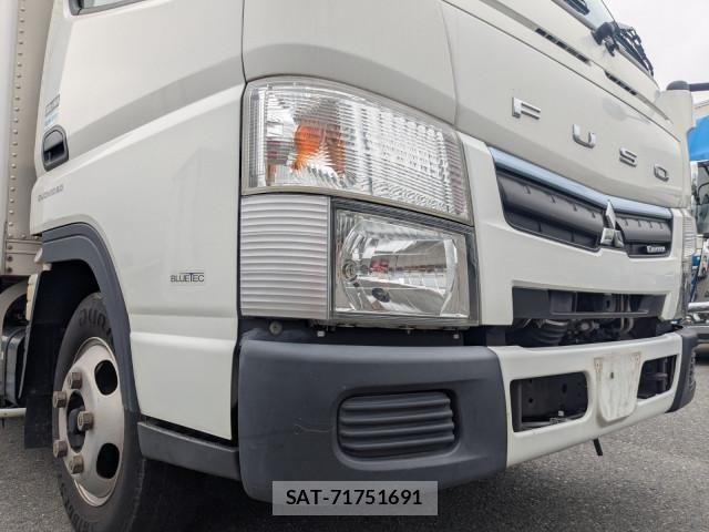 Mitsubishi CANTER 2018-02 7250037-24