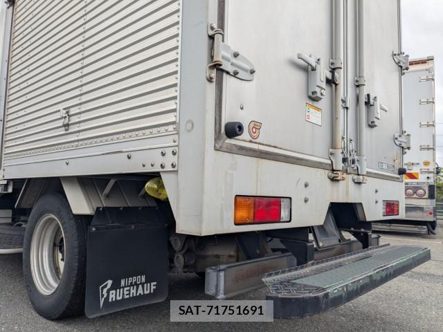 Mitsubishi CANTER 2018-02 7250037-6