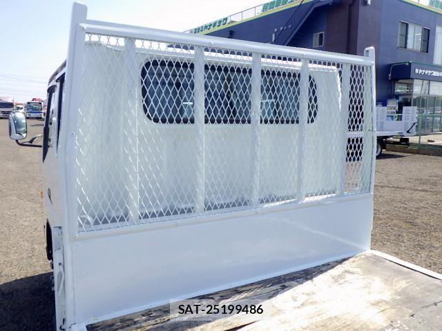 Mitsubishi CANTER 2017-08 7250024-9
