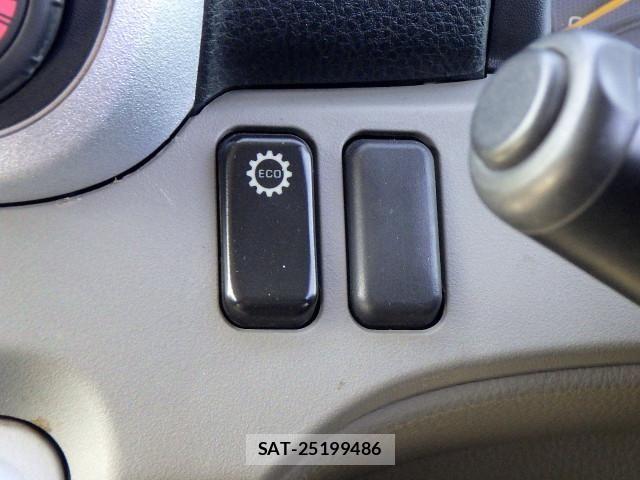 Mitsubishi CANTER 2017-08 7250024-21